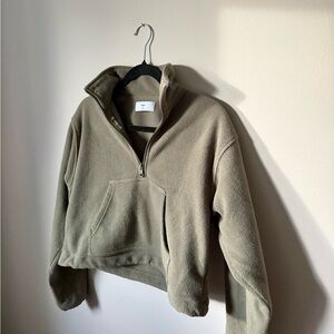 Aritzia TNA Polar Fleece 1/2 Zip 
Olive Green